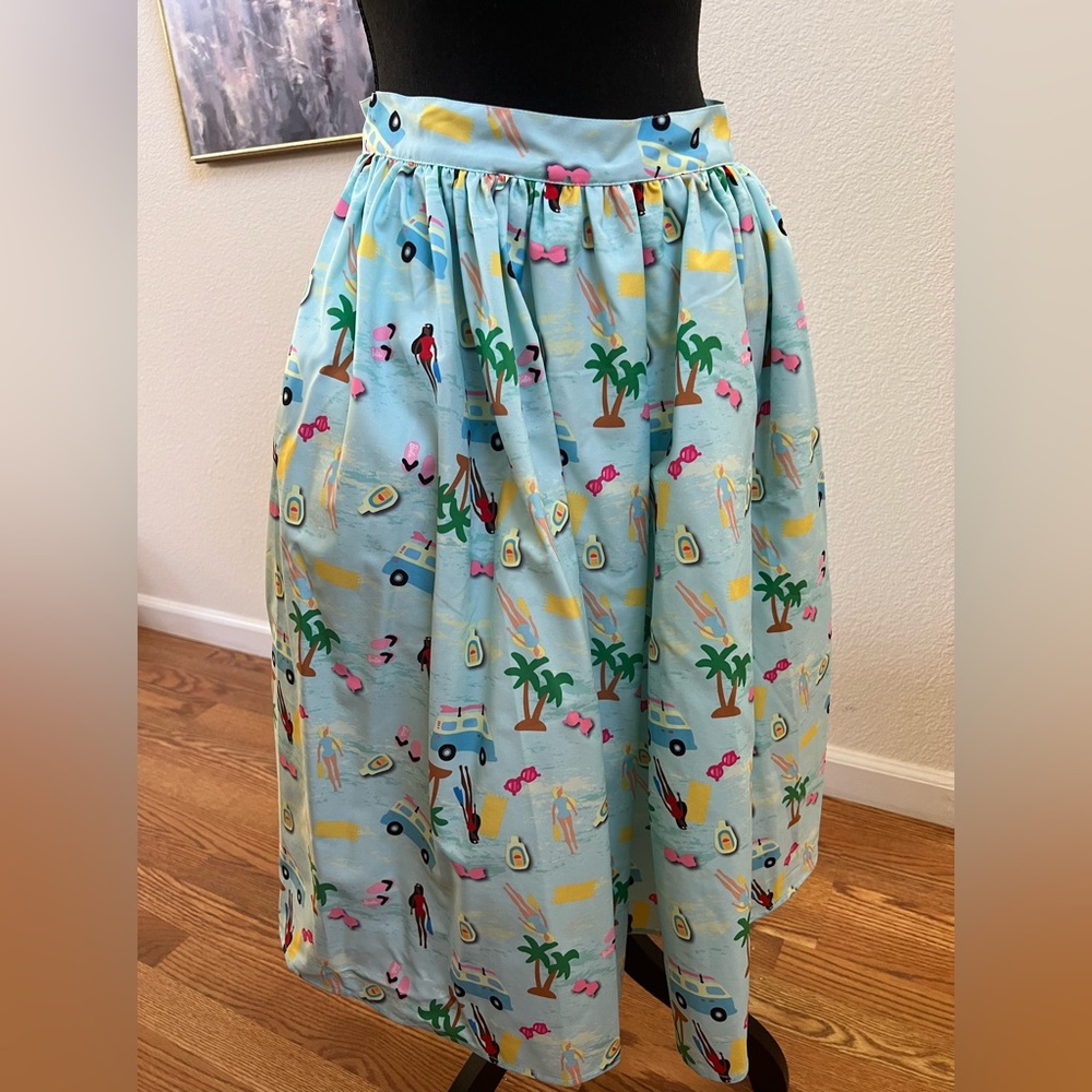 Barbie skirt. NWT